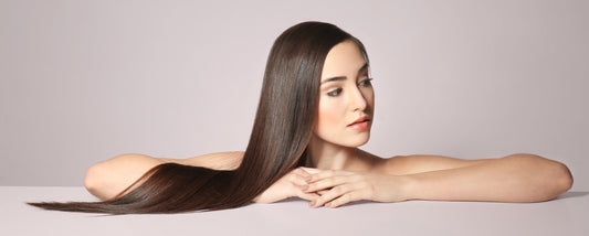 Nanoplastia: capelli lisci e sani senza compromessi